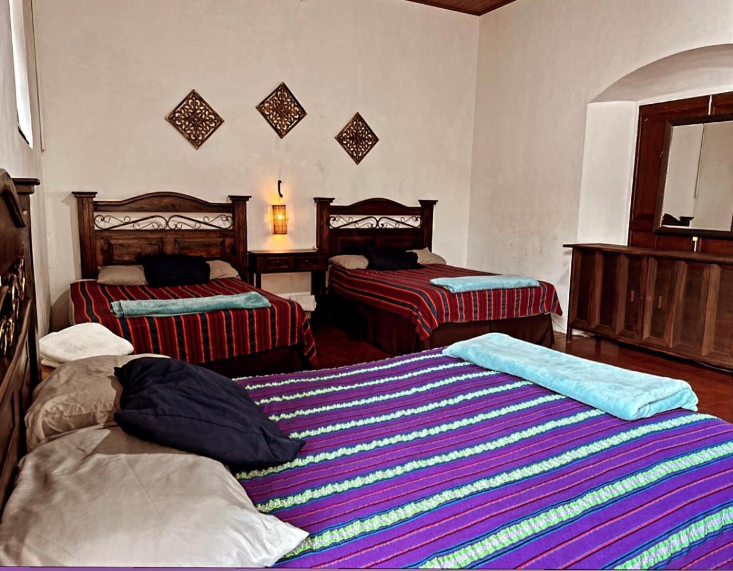 El Extranjero Hostal Antigua Esterno foto